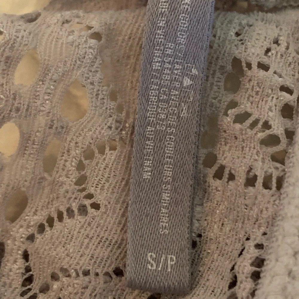 Aerie Grey Lacy Bralette Lightweight V-Neck Front and Back Size S/P